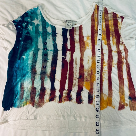 American Rag Flag Crop Tee, Size L., NWT - Picture 7 of 7